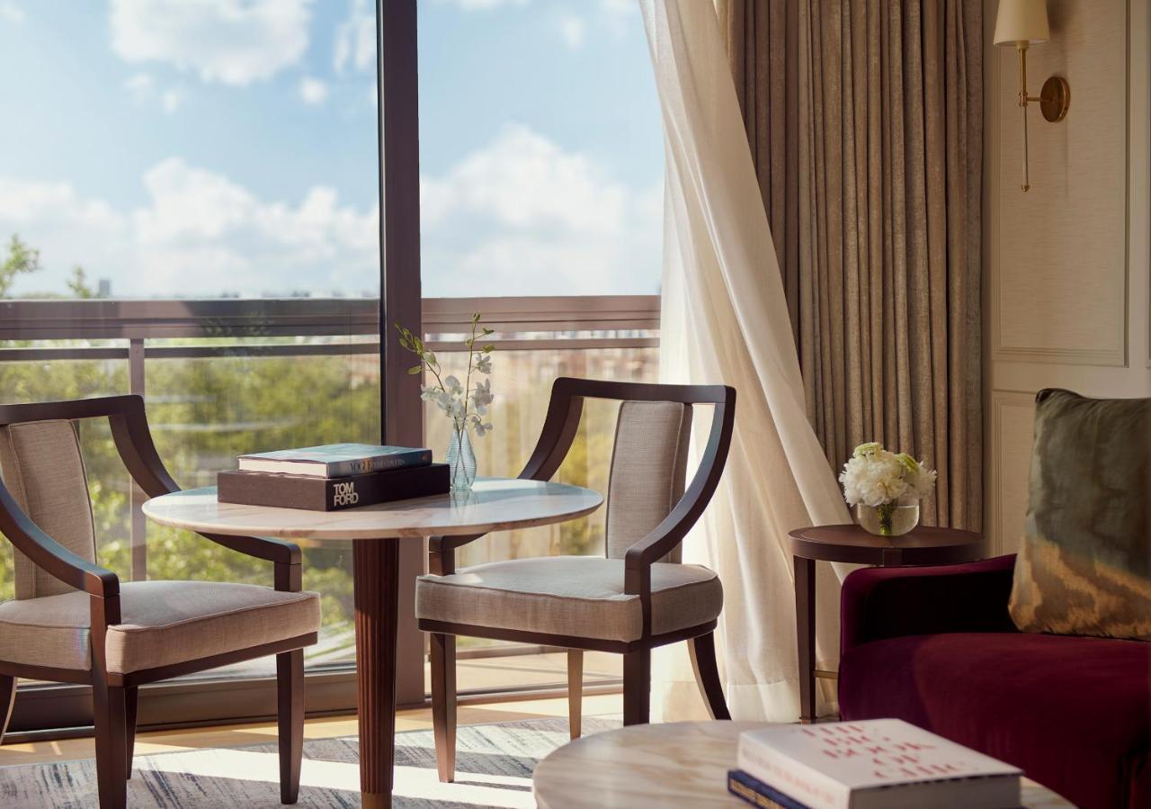 Jumeirah Carlton Tower London Exterior photo