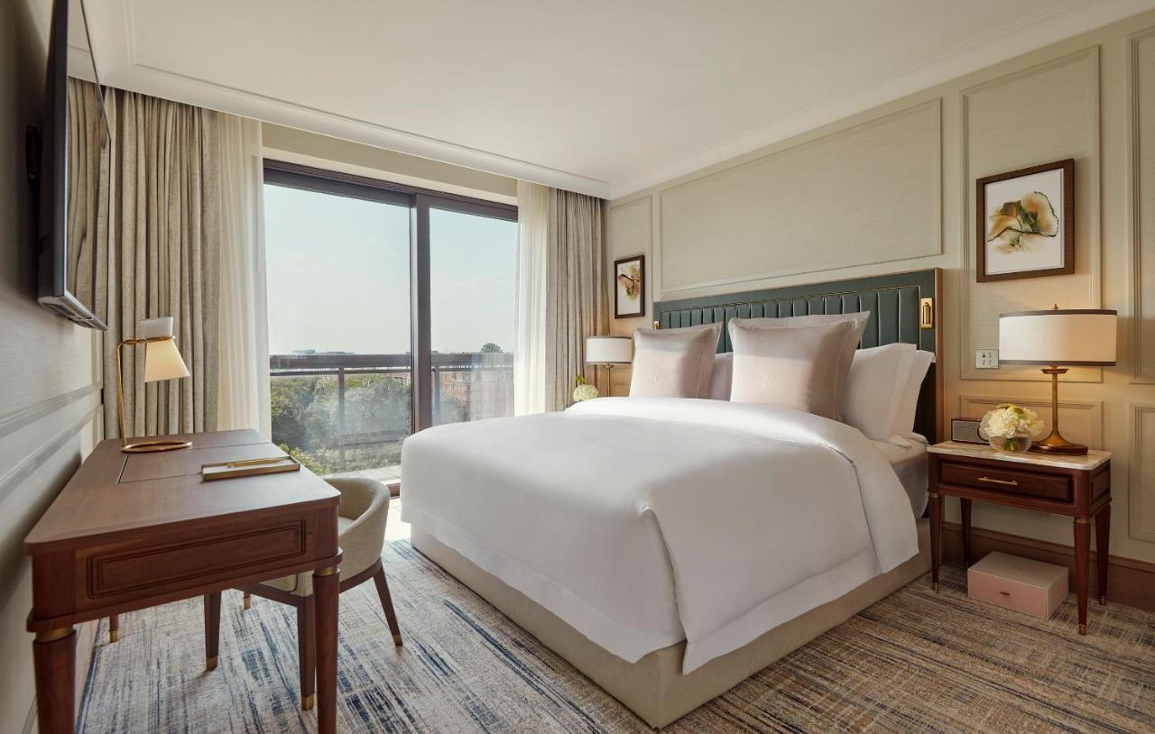 Jumeirah Carlton Tower London Exterior photo